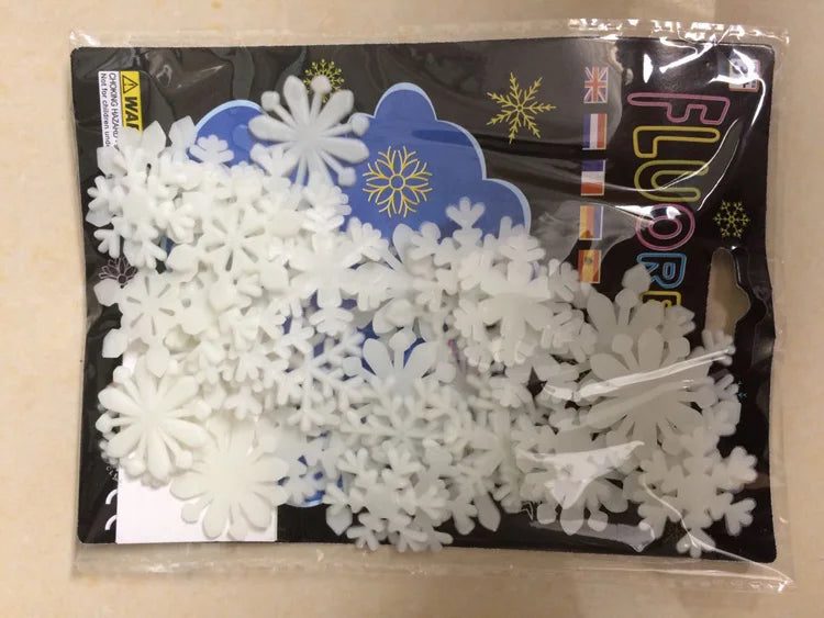 50pcs Glow Snowflake Wall Stickers – Luminous Christmas & Kids Room Decor Decals - SQN station By 22GM-style