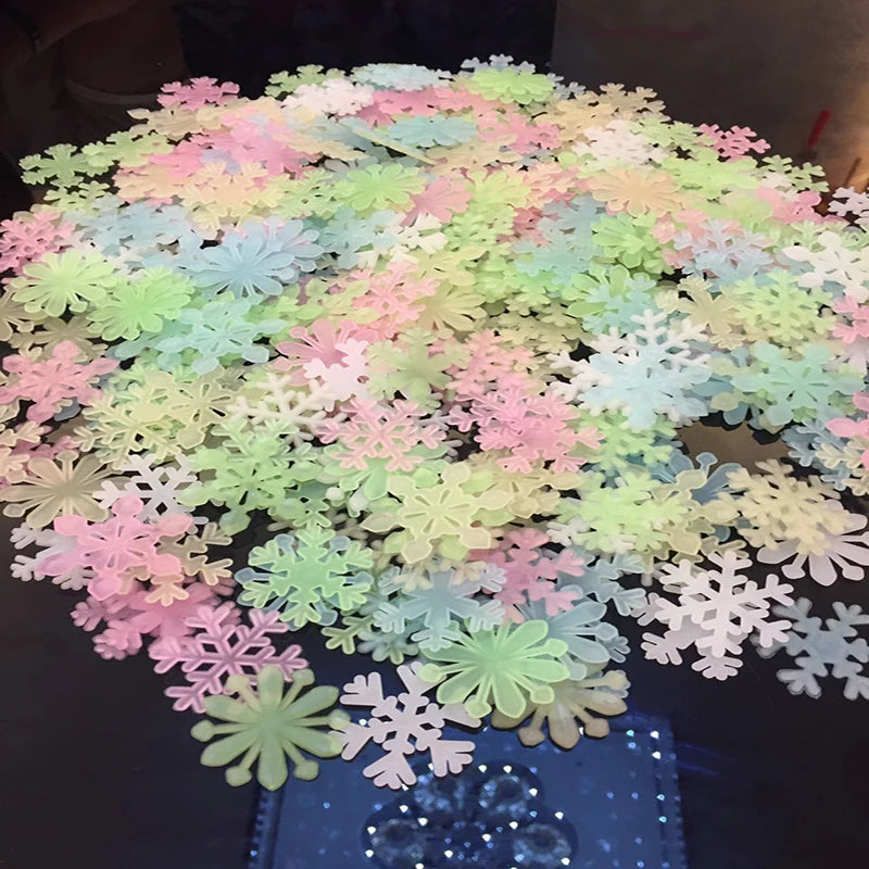 50pcs Glow Snowflake Wall Stickers – Luminous Christmas & Kids Room Decor Decals - SQN station By 22GM-style